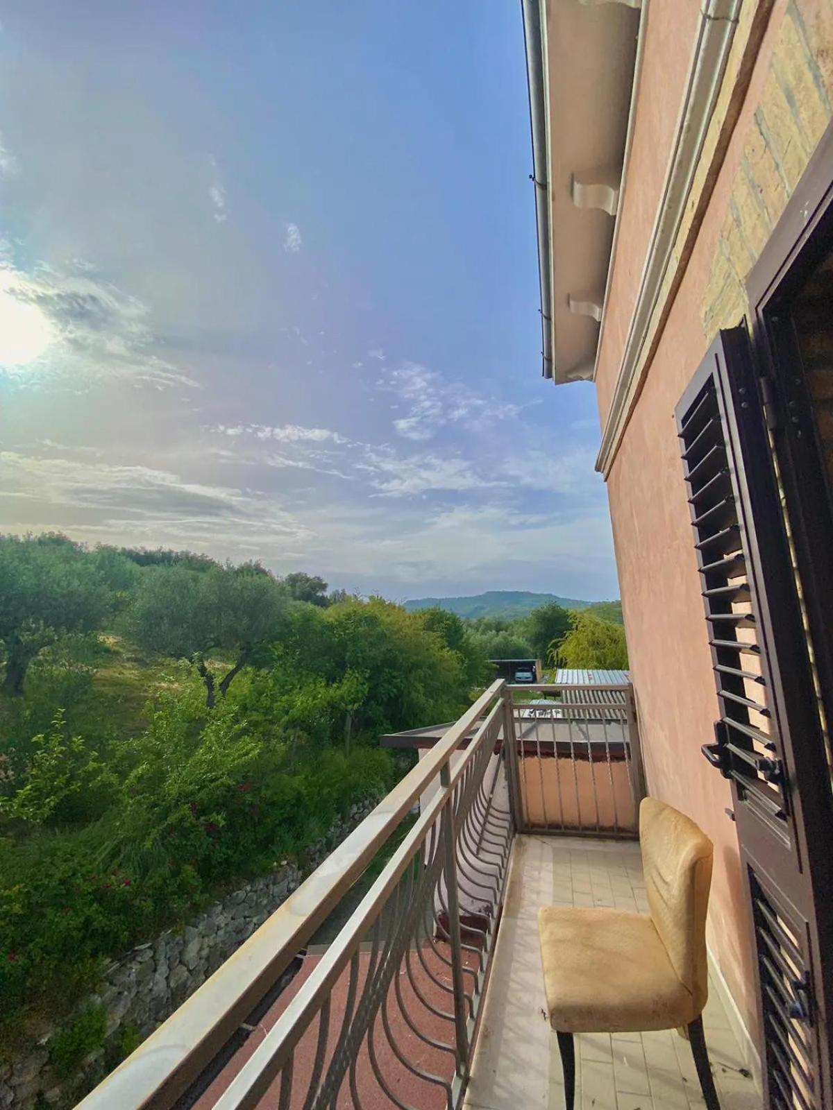 Alloggio Intero In Casa Contadina Nel Verde Ai Piedi Della Majella - Agricasa Caprafico Casoli  Exterior foto